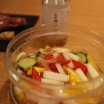 お手間とらせ酢で作った野菜の酢漬けはロース系の箸休めに最適